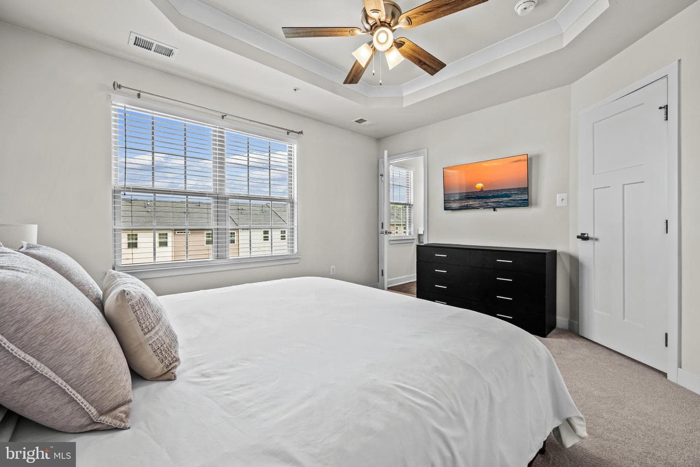 10702 Lamoka Lane photo 17