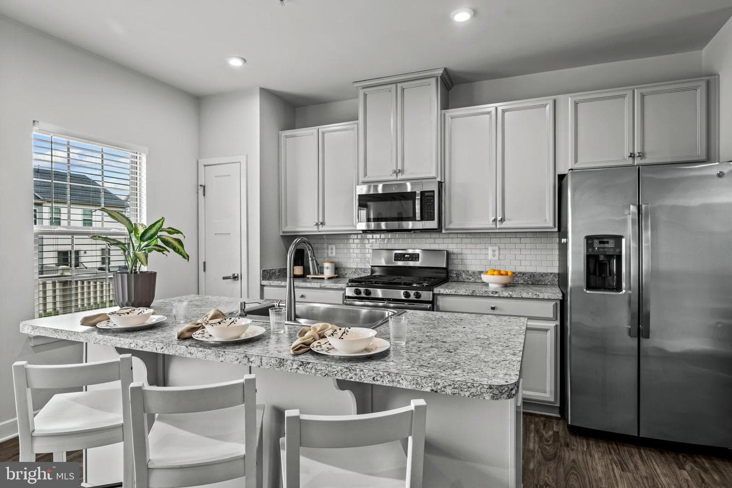 10702 Lamoka Lane photo 9
