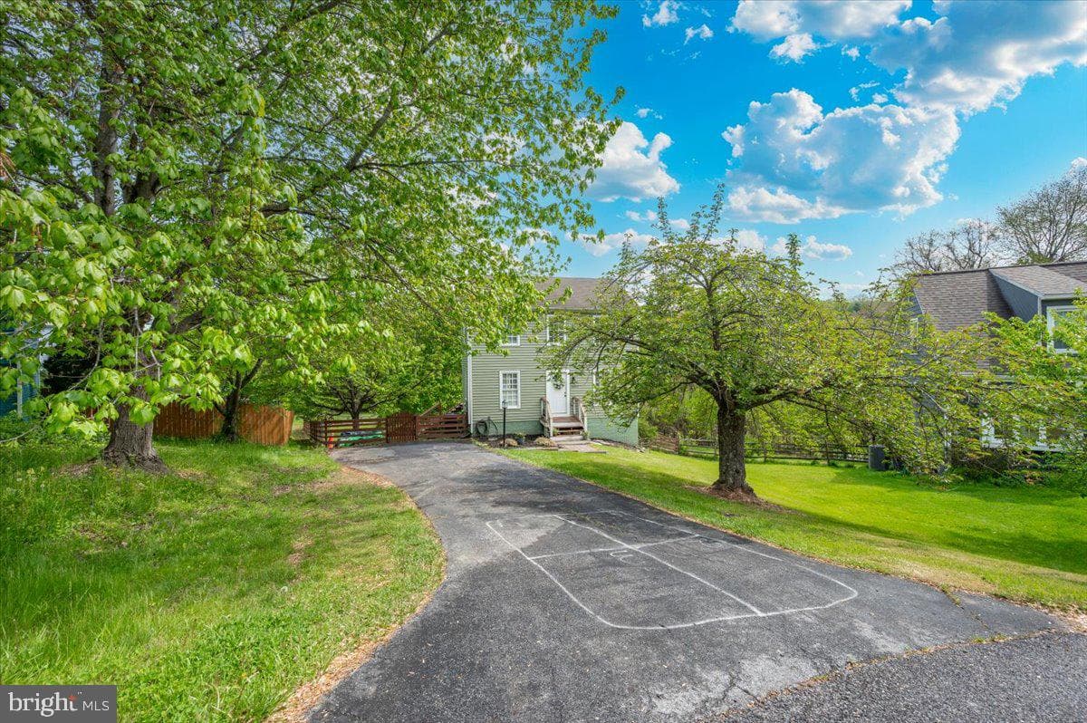 6652 Lake Front Court photo 54