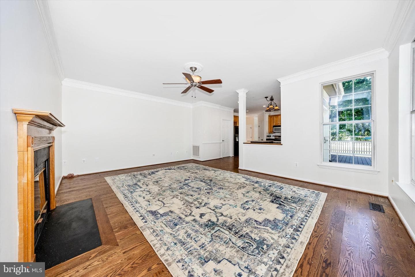 803 Apache Court photo 14