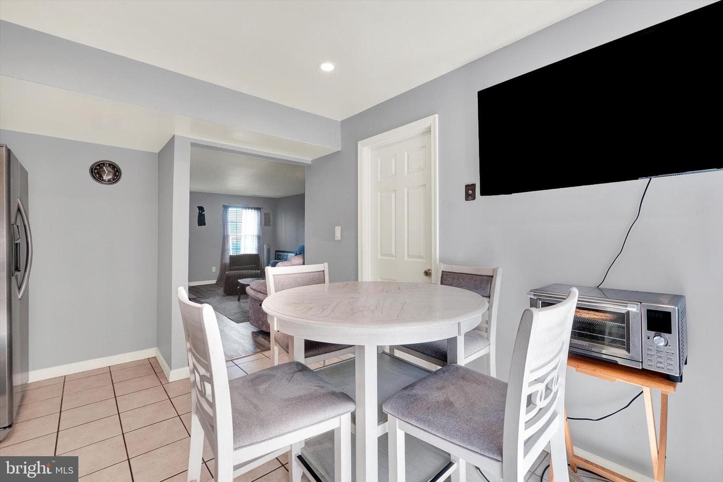 1112 Providence Court photo 6