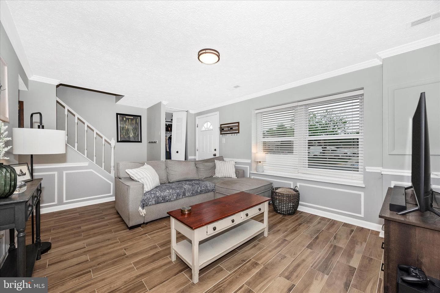 6934 Doublebrand Court photo 8