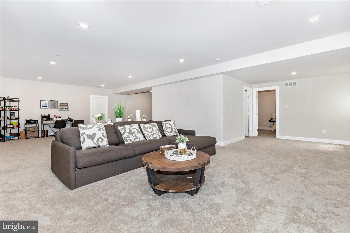2913 Herb Garden Drive photo 19