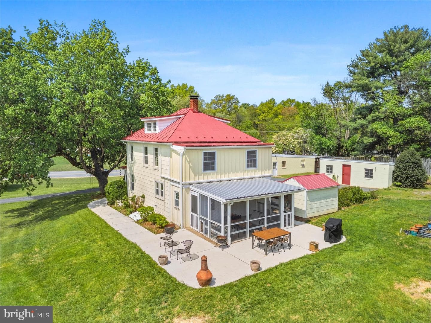 8701c Yellow Springs Road photo 31