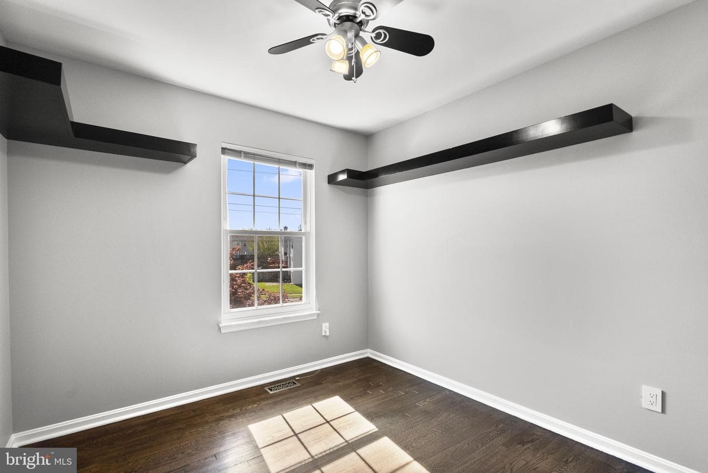 5611 Ashburn Terrace photo 21