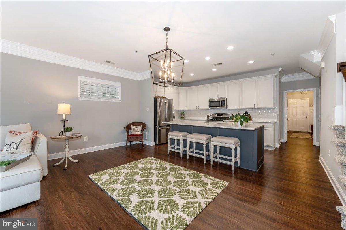 10214 Nuthatch Drive photo 19