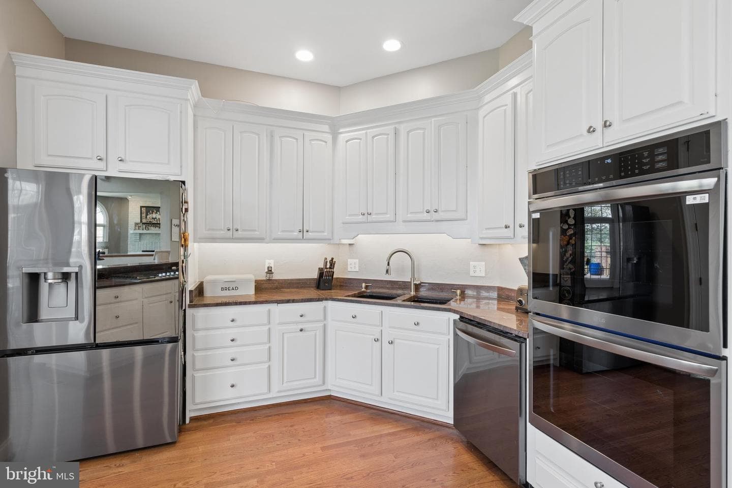 9804 Pebble Beach Court photo 12