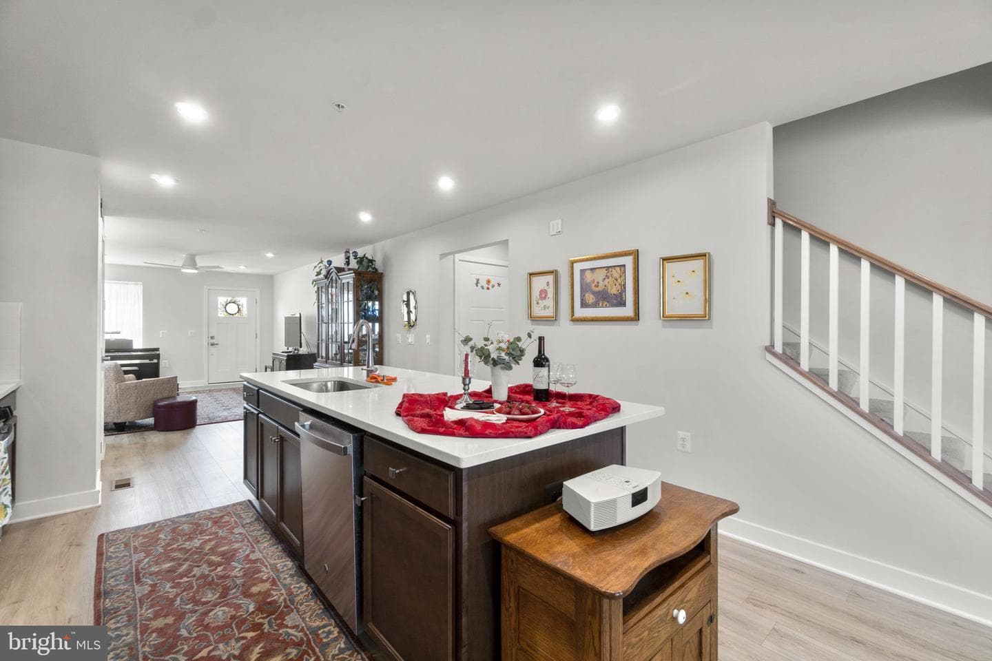 2472 Silver Leaf Drive photo 8