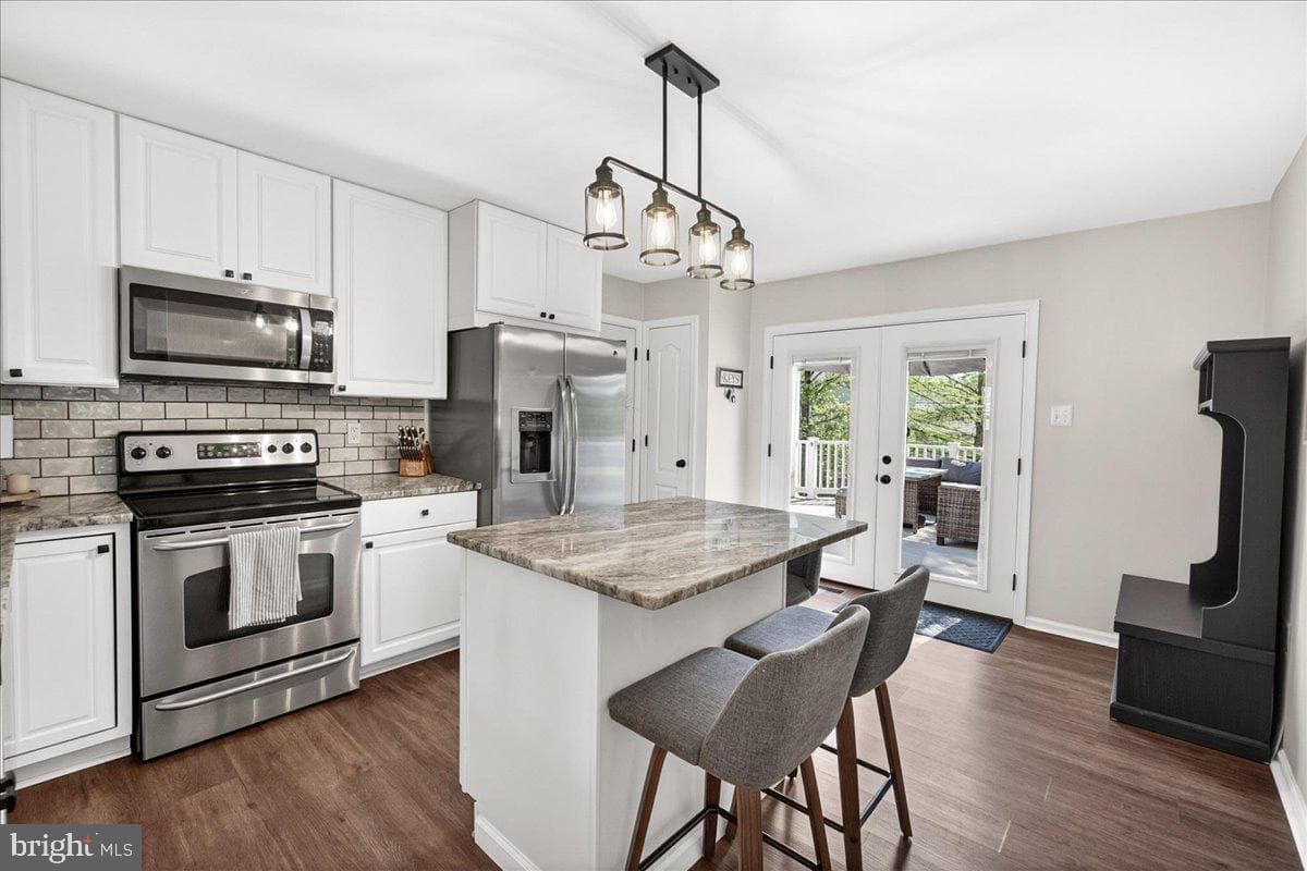 98 Pleasonton Court photo 11