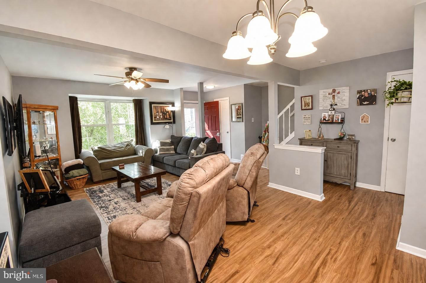 6660 Seagull Court photo 2