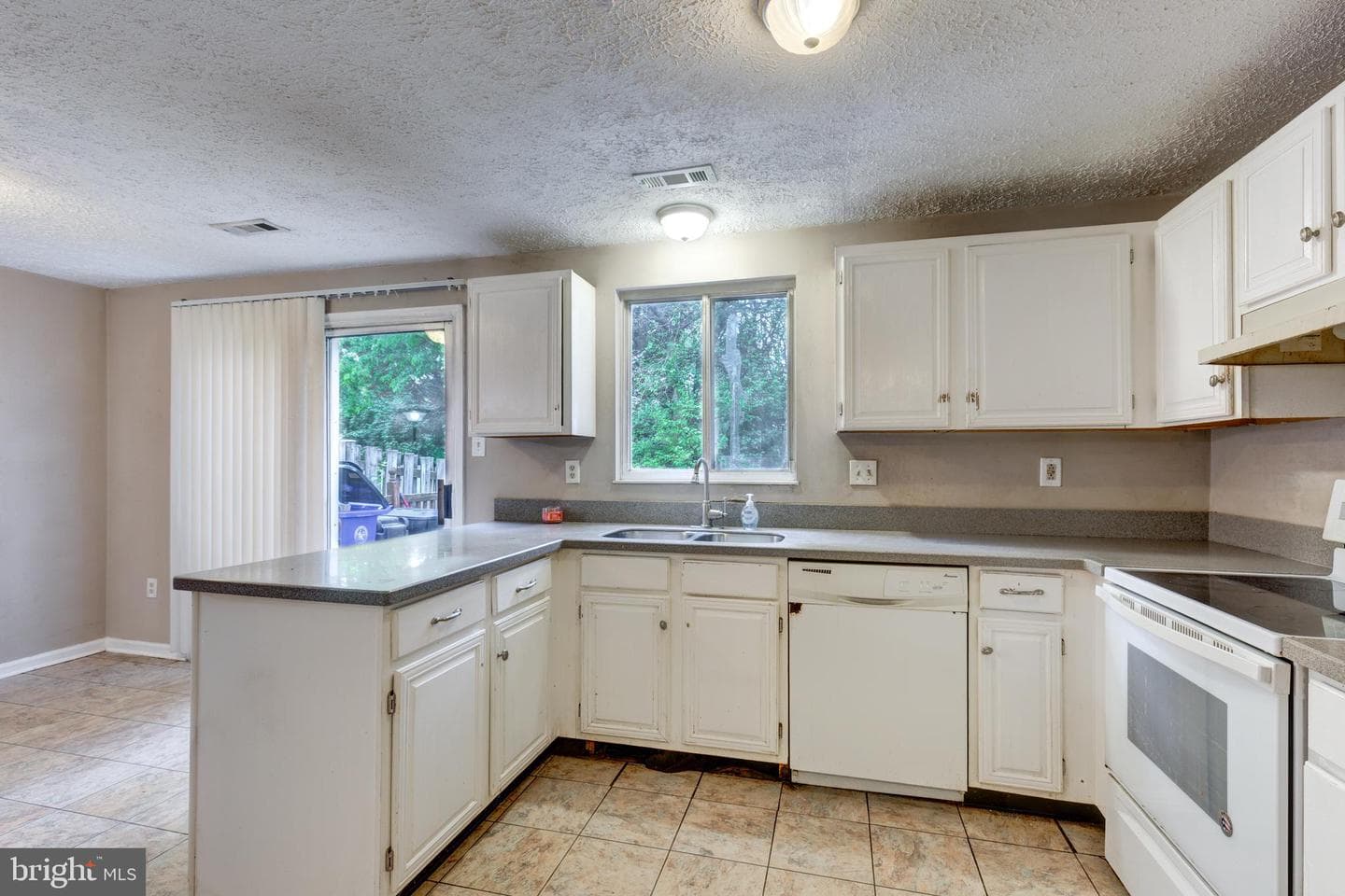 6723 Kernel Court photo 8
