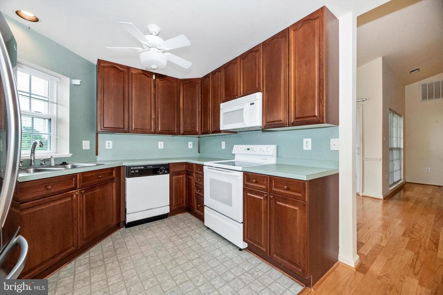2506 Coach House Way #3b photo 12