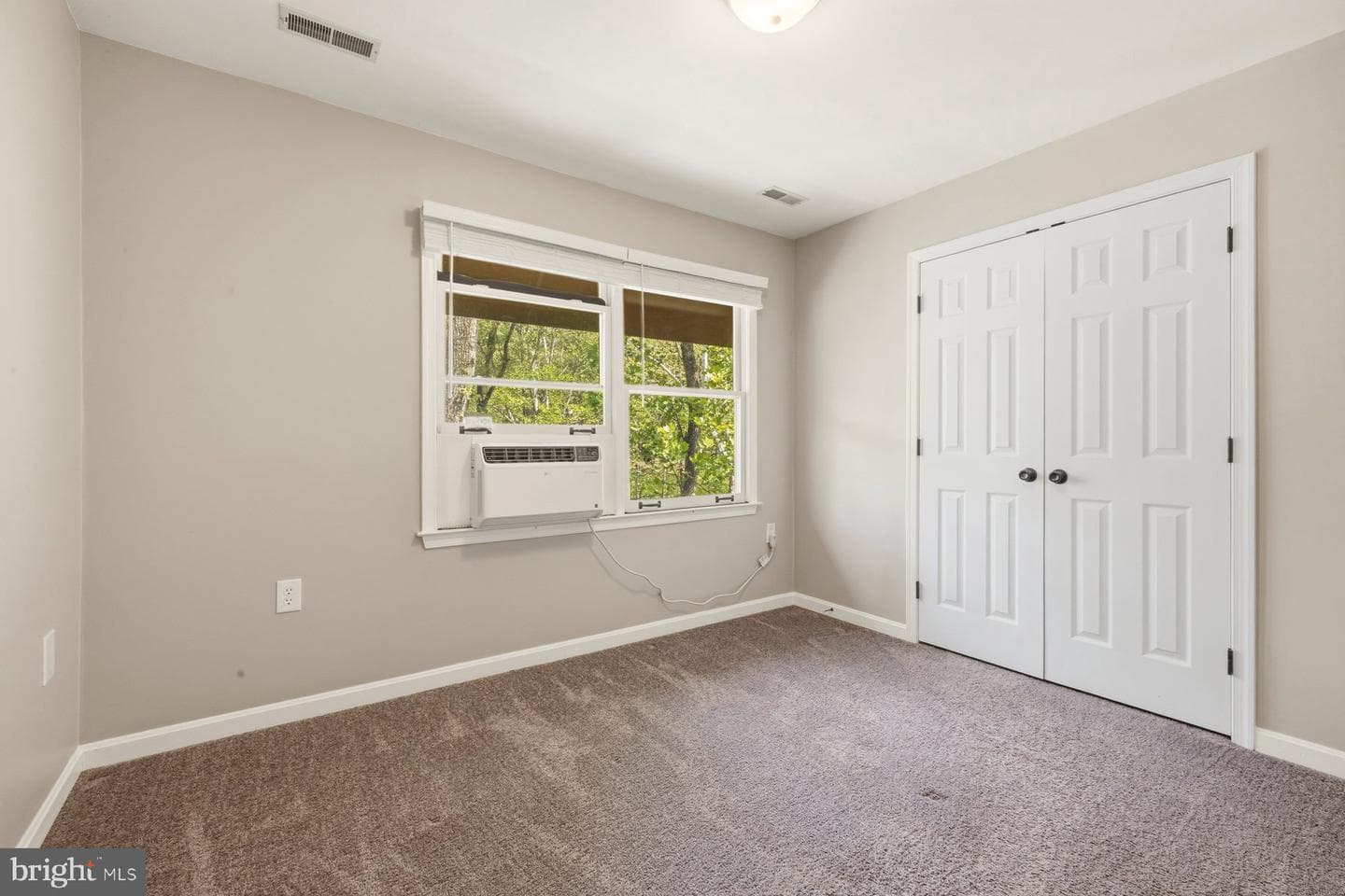 6984 Meadowpoint Terrace photo 20