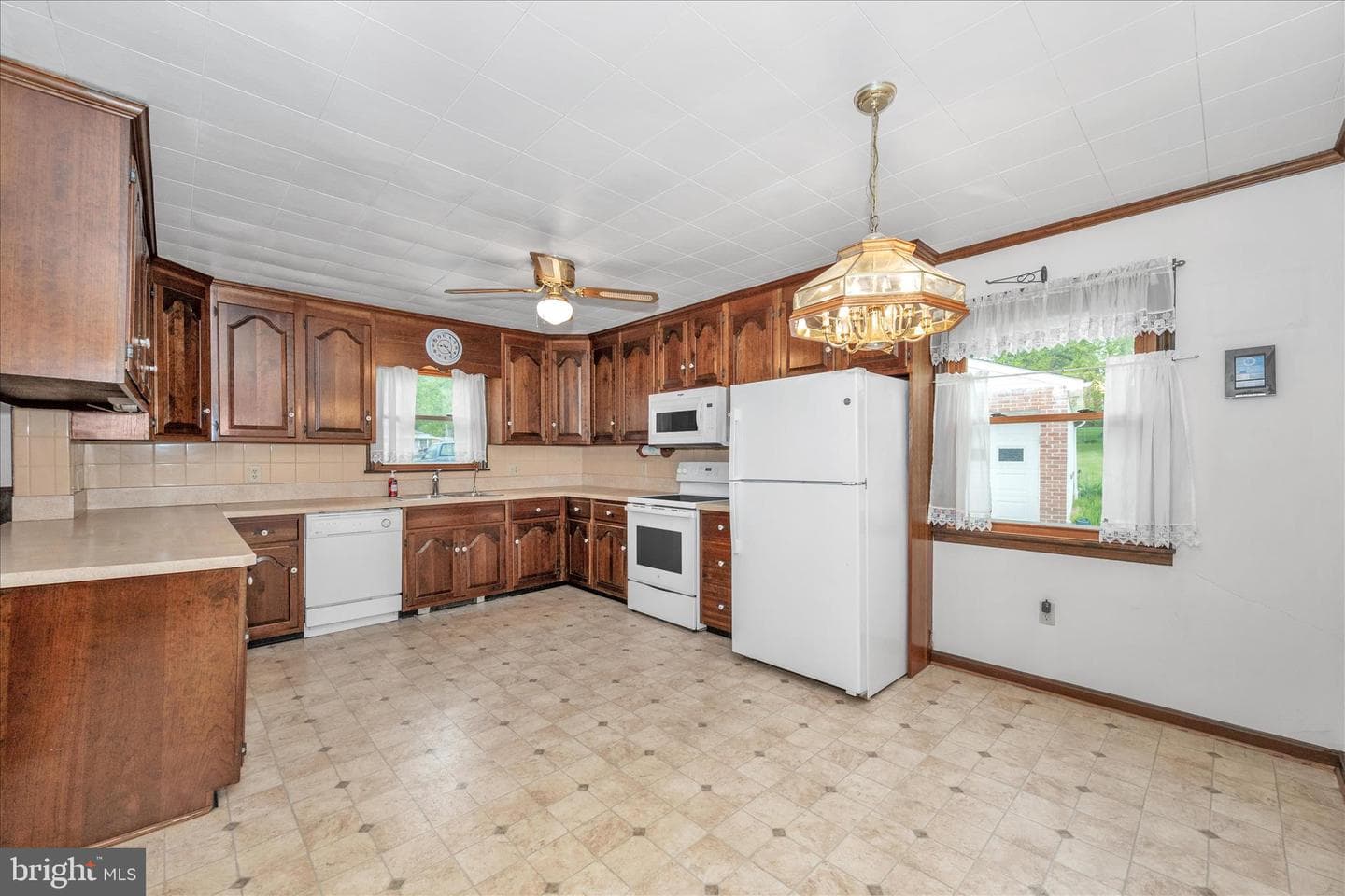 113 W Main Street photo 15