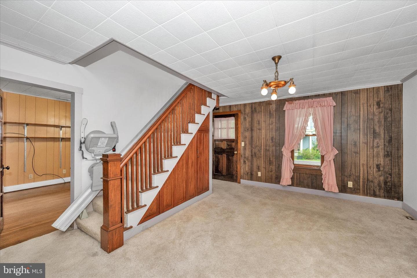 113 W Main Street photo 2