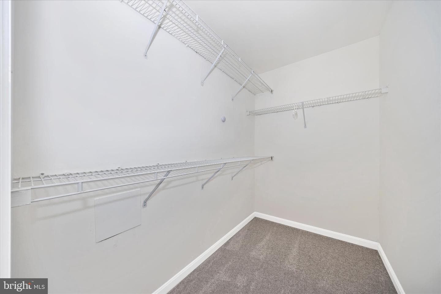 9410 Singleton Place photo 30
