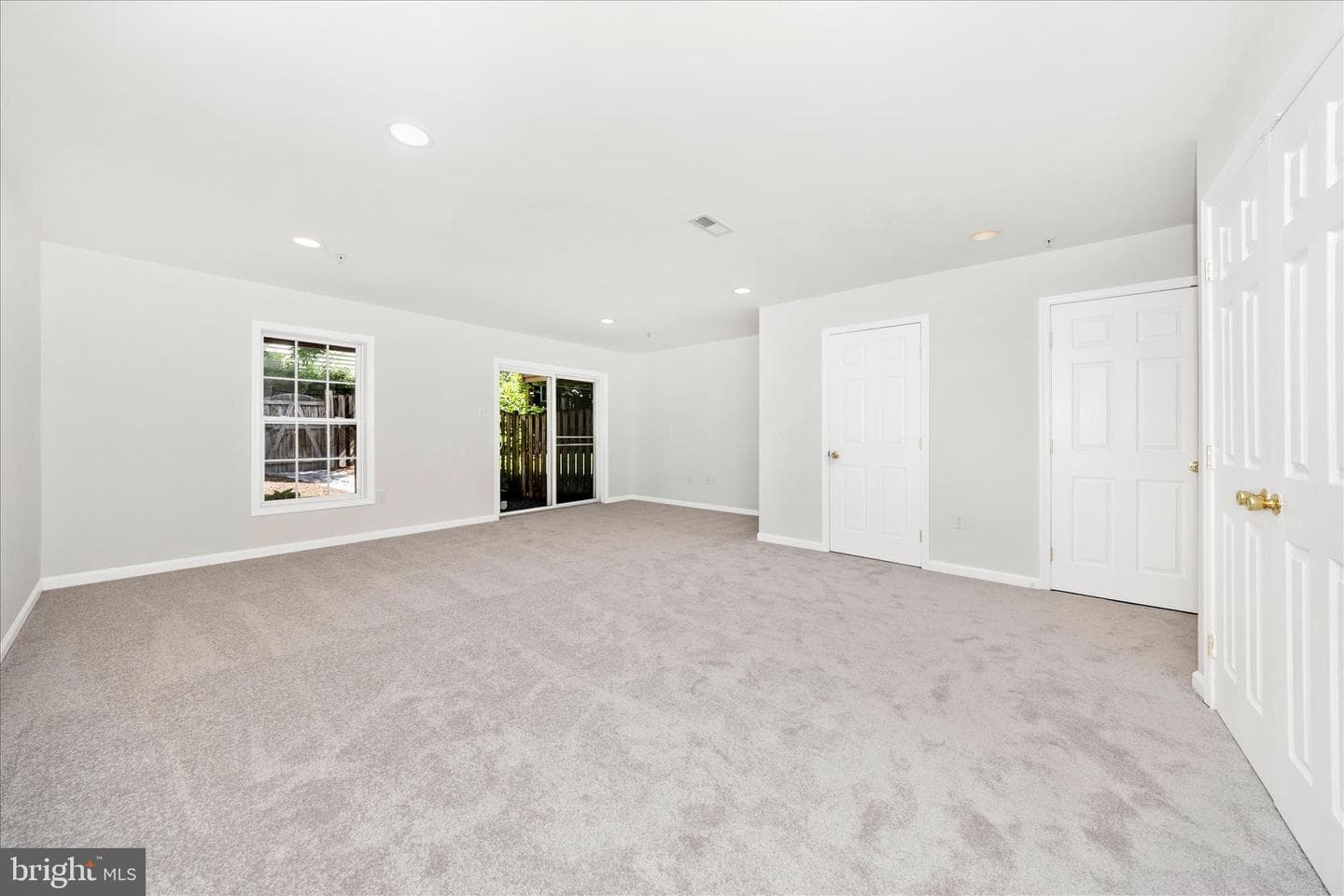 9410 Singleton Place photo 37