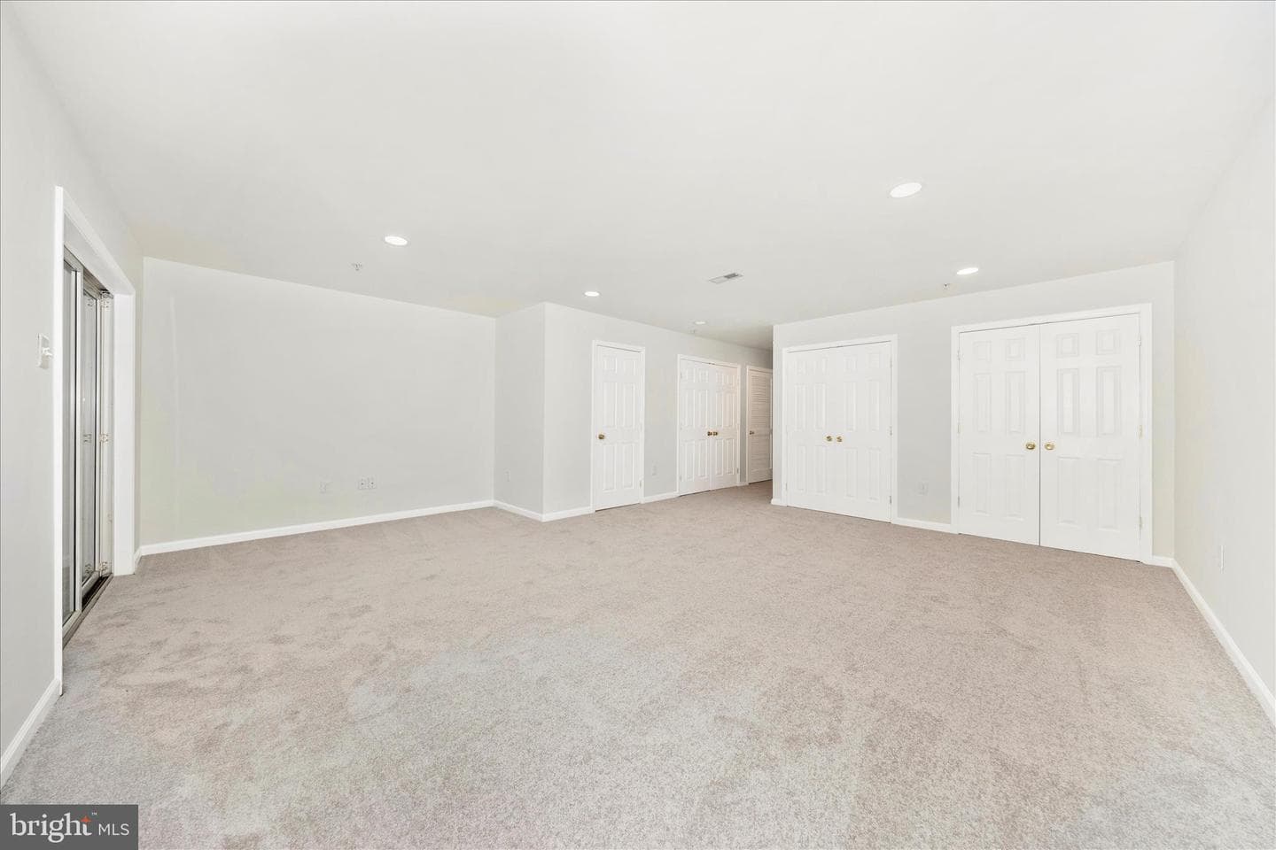 9410 Singleton Place photo 40