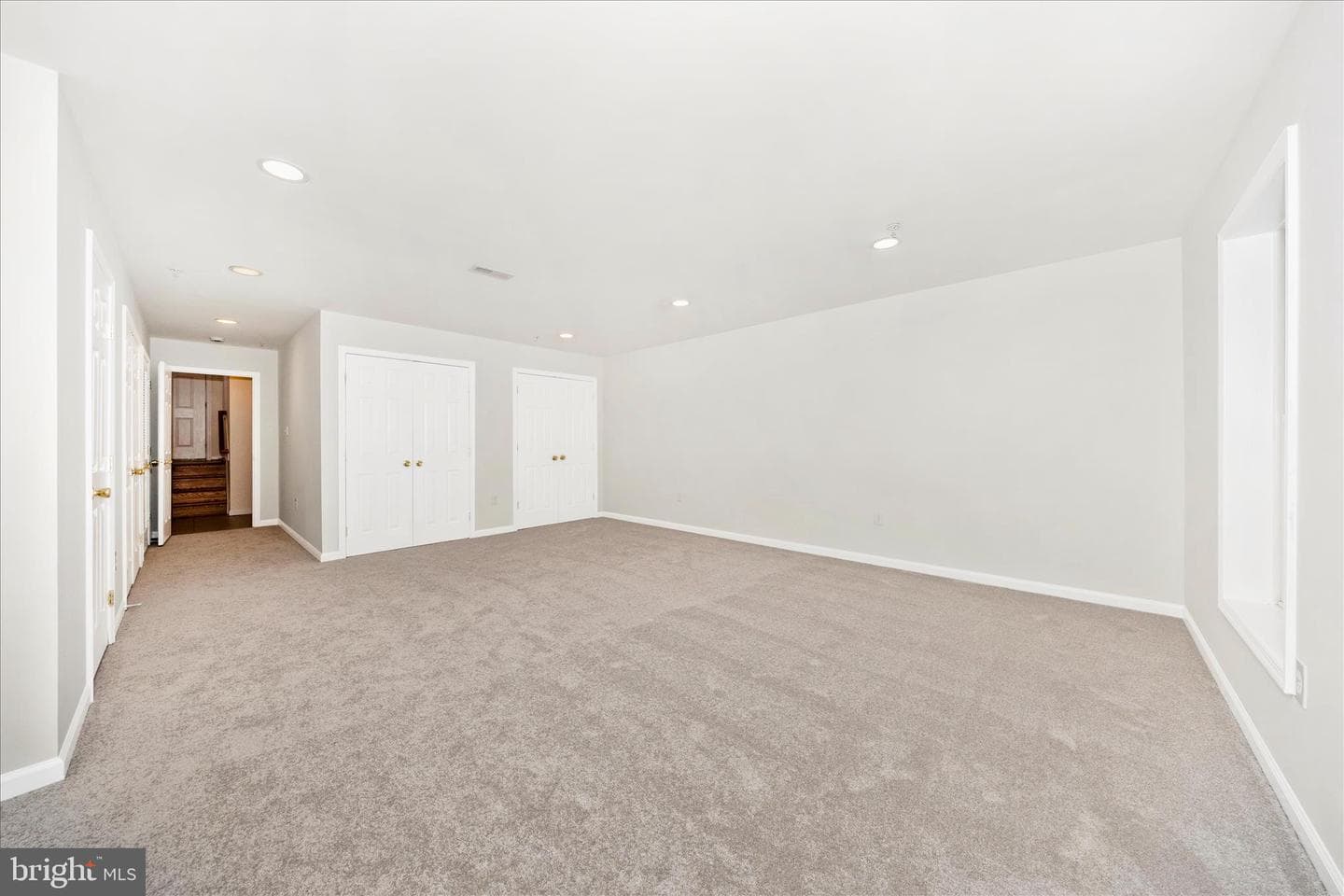 9410 Singleton Place photo 41