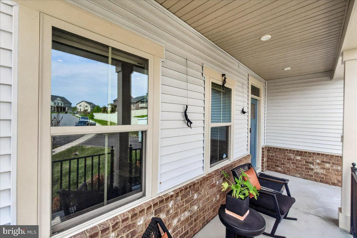 6915 Mandalong Way photo 22
