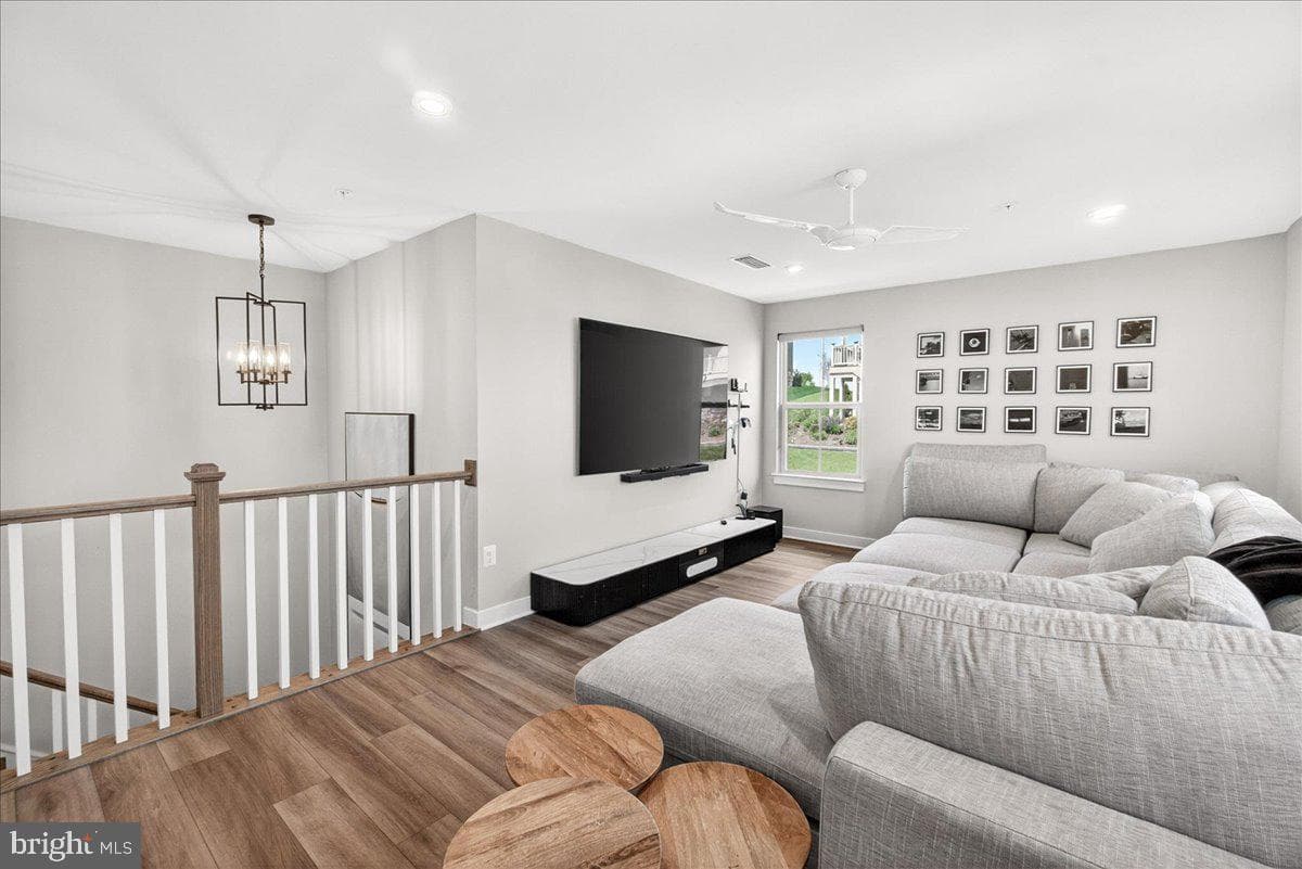 6915 Mandalong Way photo 49