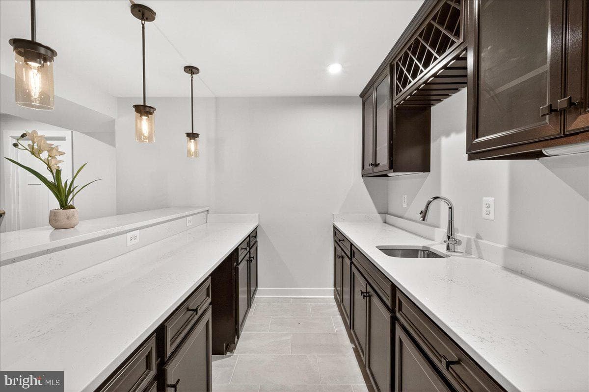 6915 Mandalong Way photo 52