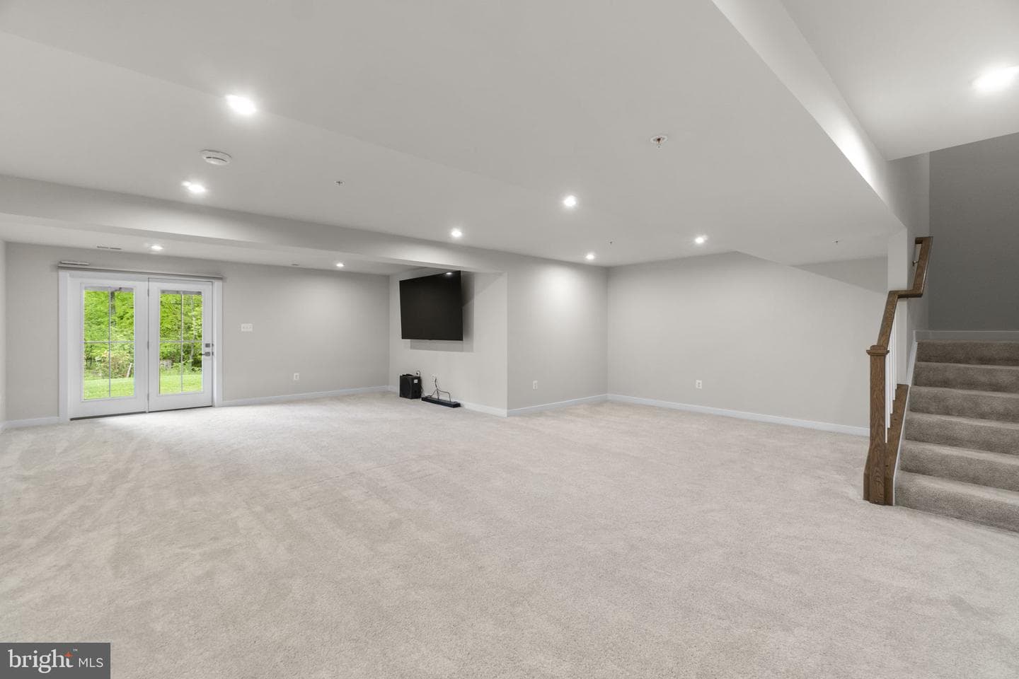 6967 Mandalong Way photo 29