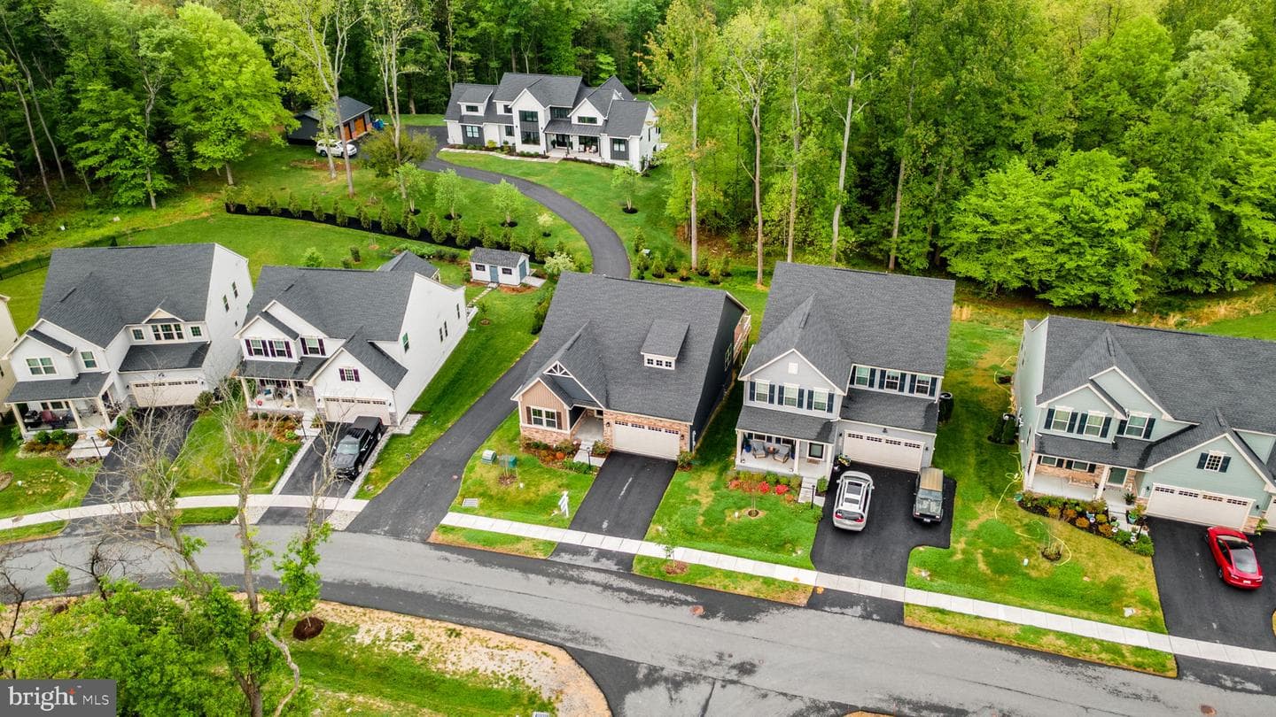 6967 Mandalong Way photo 45
