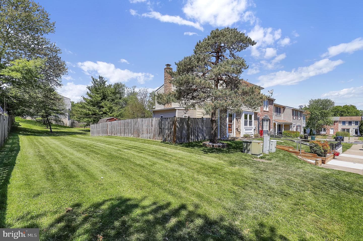 142 Fairfield Drive photo 47