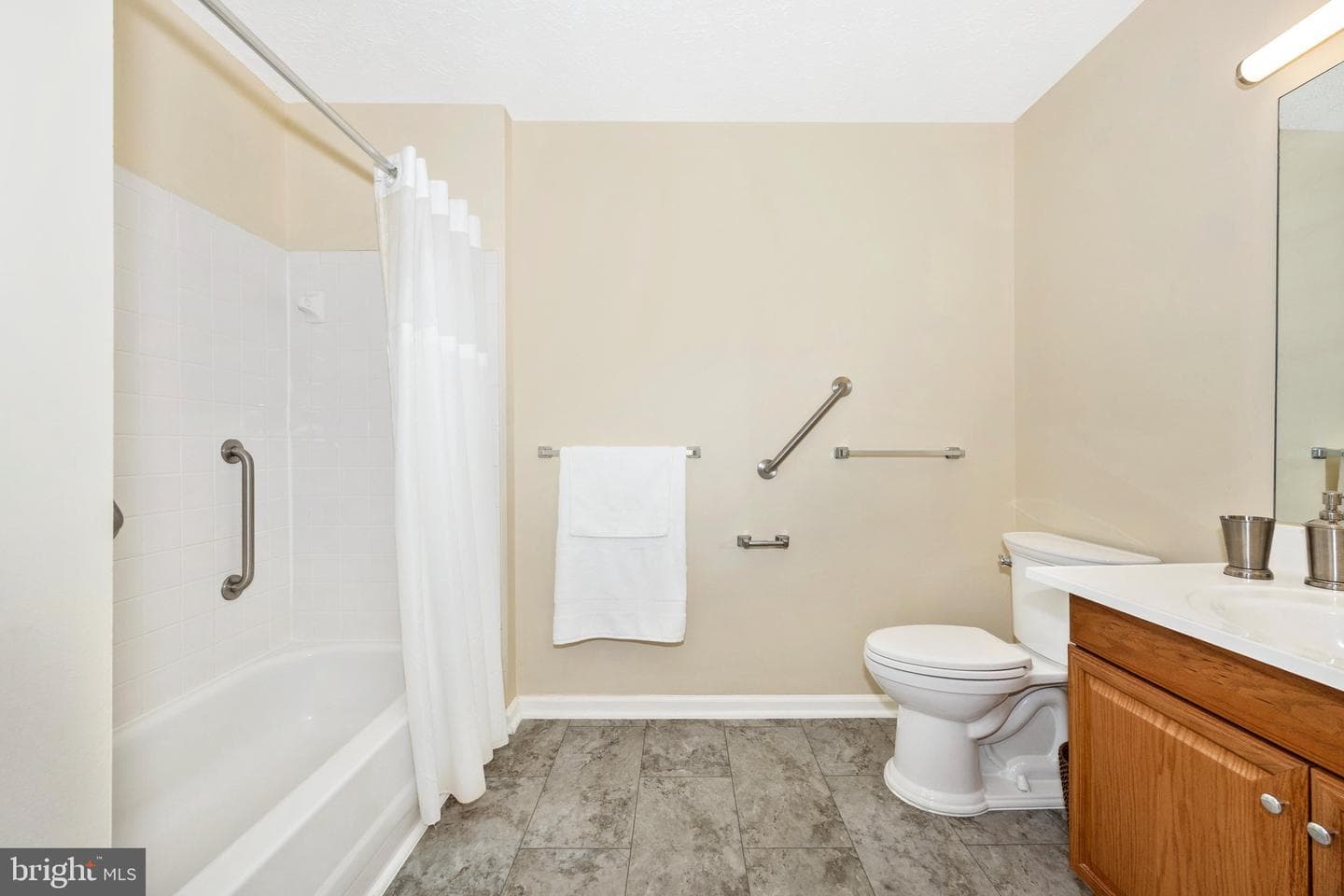 5601 Avonshire Place #b photo 27