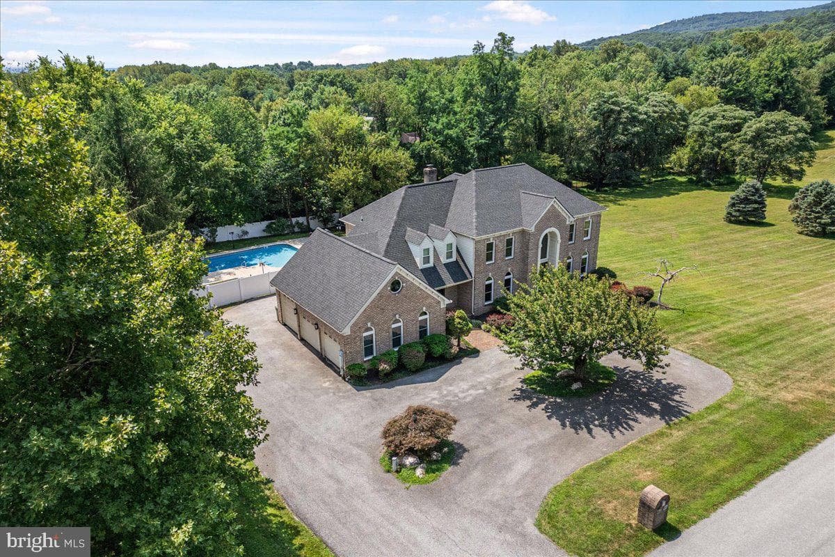 6603 Babak Drive, Frederick