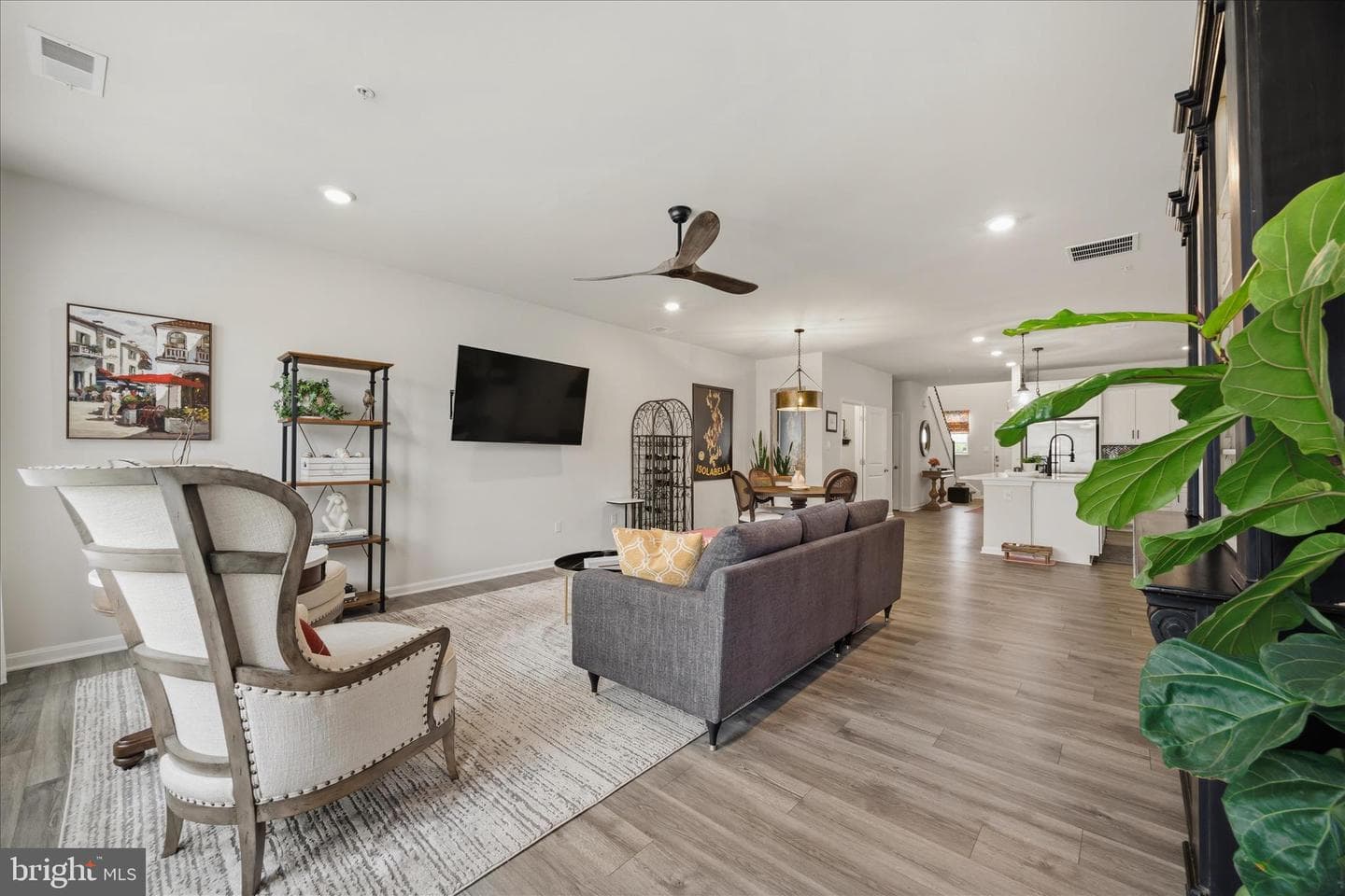 490 Herringbone Way photo 18