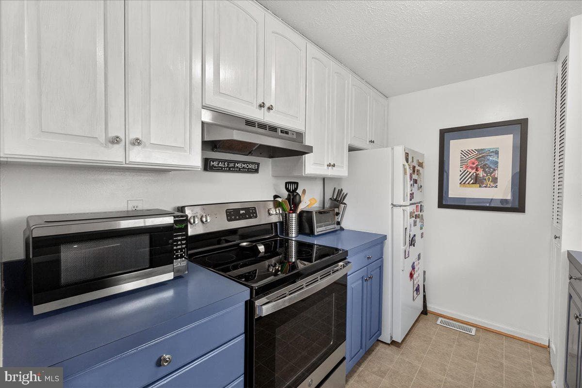 431 Heather Ridge Drive photo 11