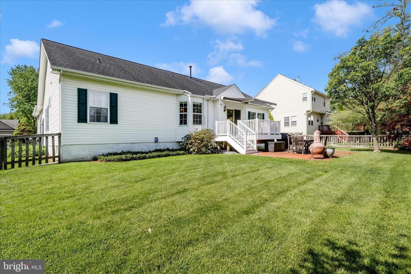 105 Crossing Pointe Court photo 32