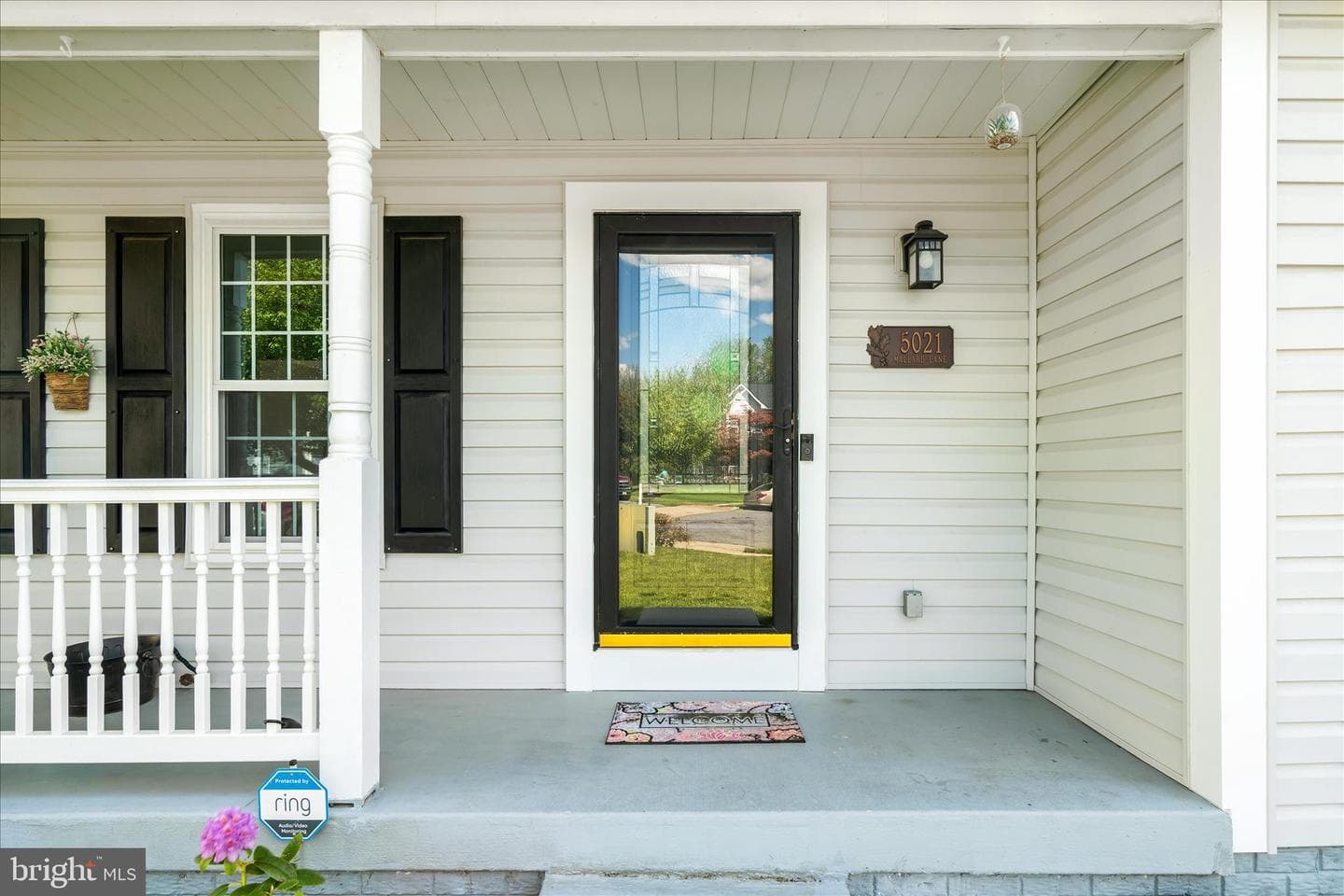 5021 Mallard Lane photo 3