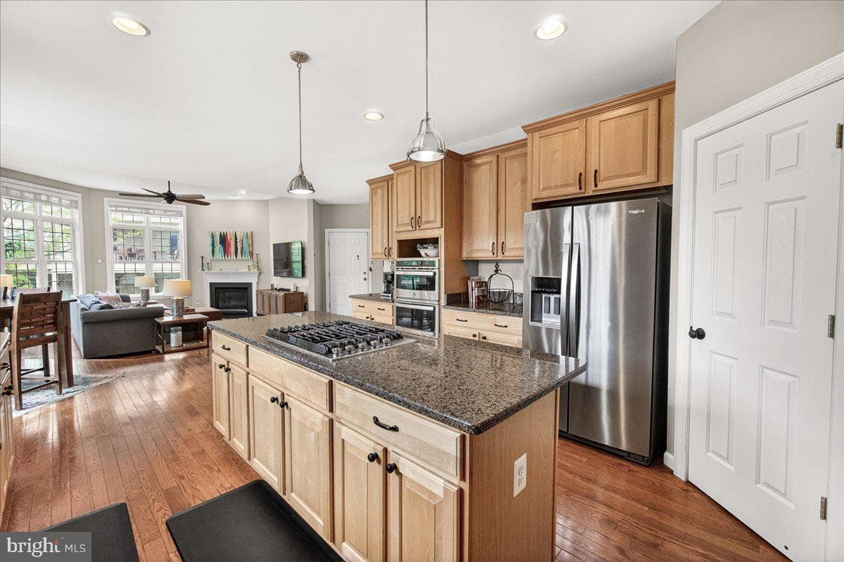 9710 Woodfield Court photo 24