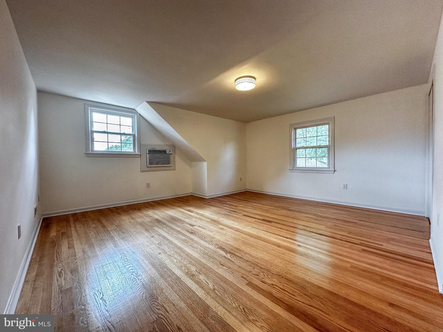 6783 Sunnybrook Drive photo 21