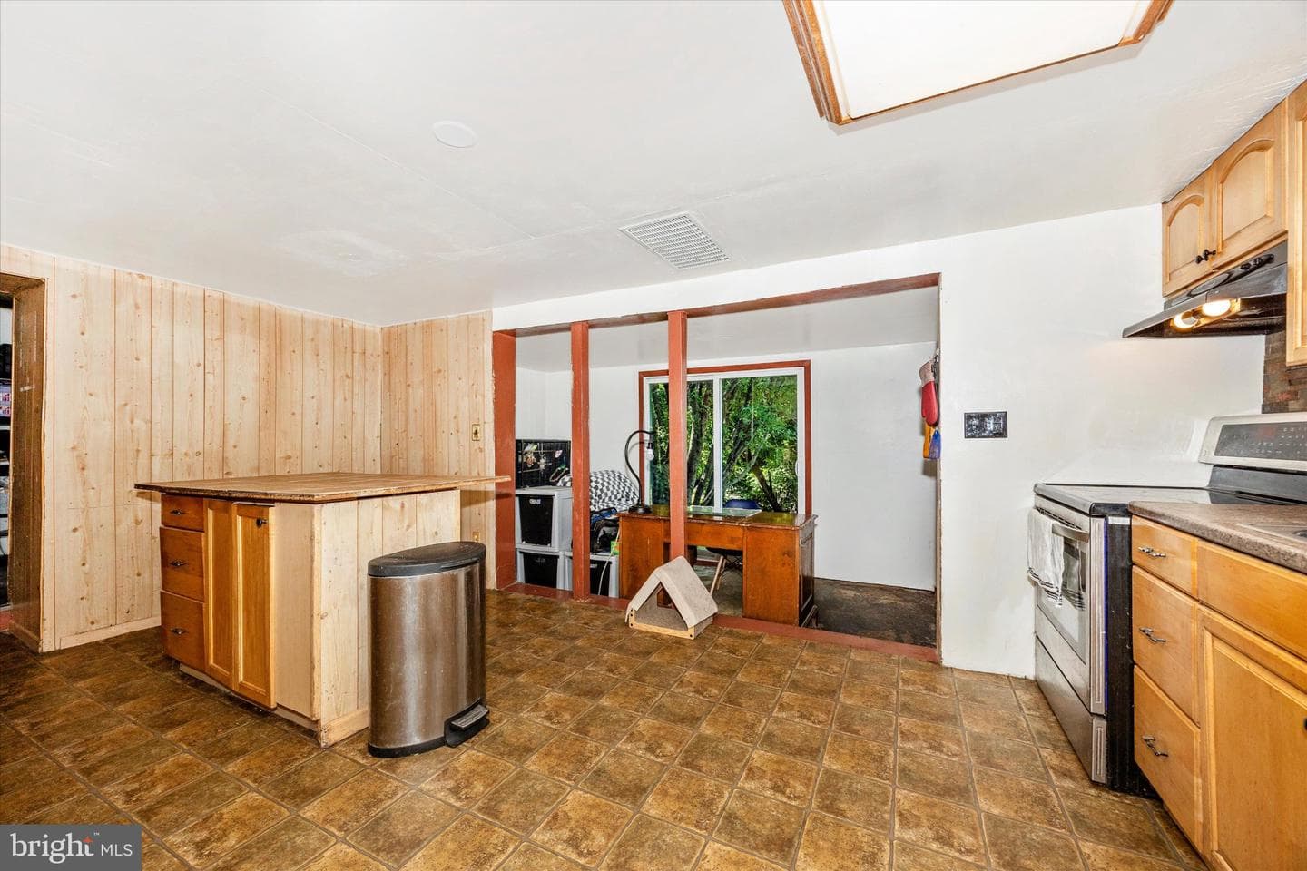 14721 Albert Staub Road photo 4