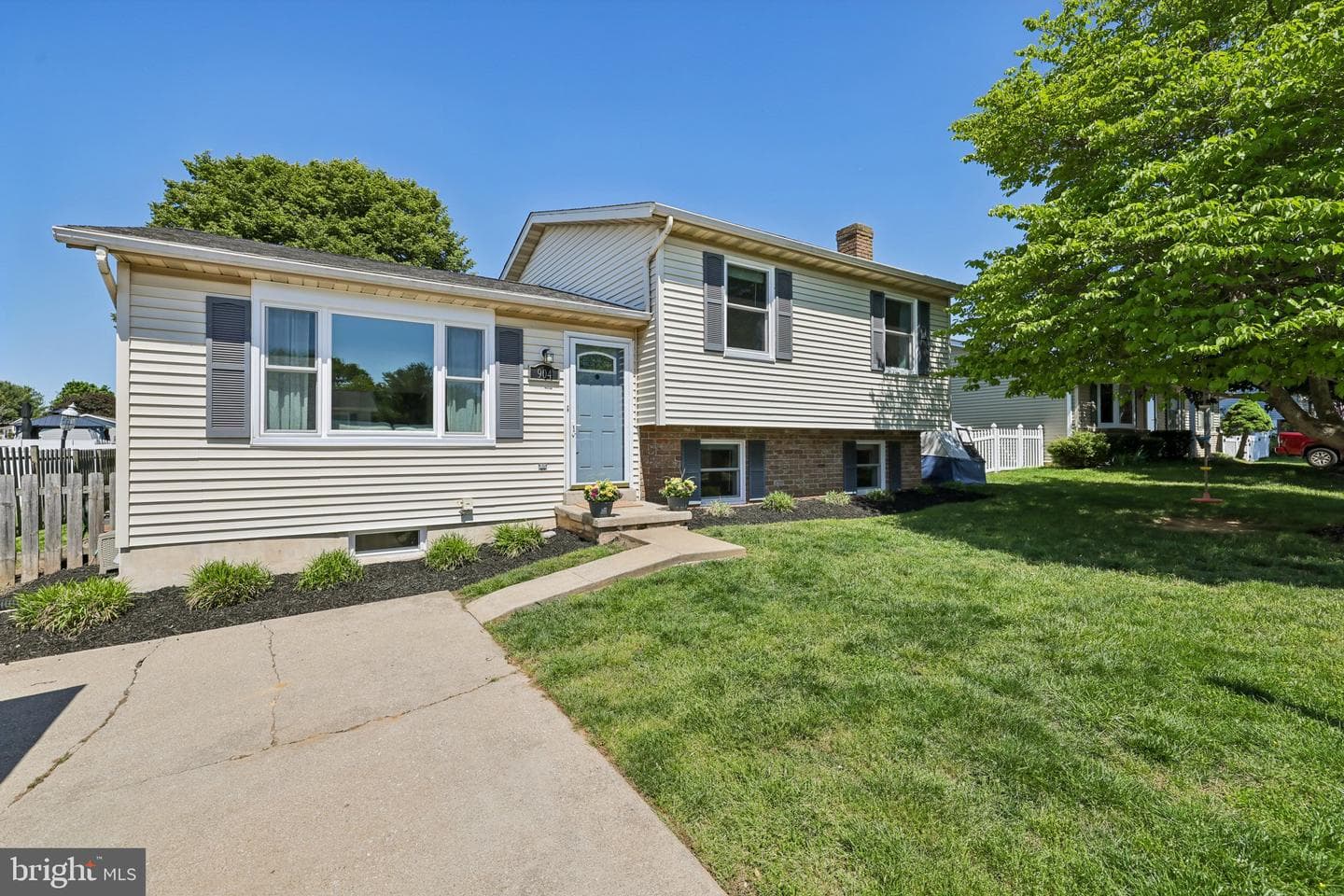 904 Horizon Road photo 2