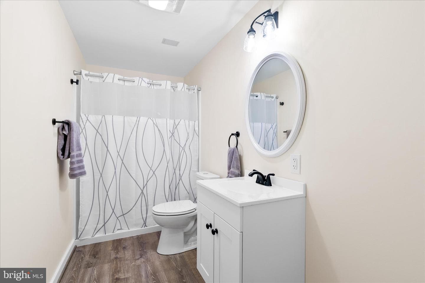 3908 Shakespeare Way photo 29