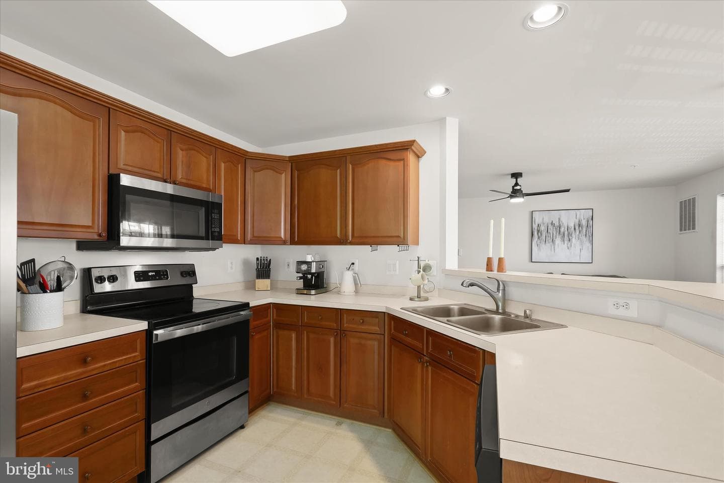 595 Cawley Drive #4 2a photo 15