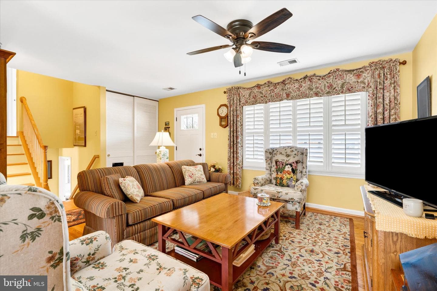 2 Lombardy Drive photo 15