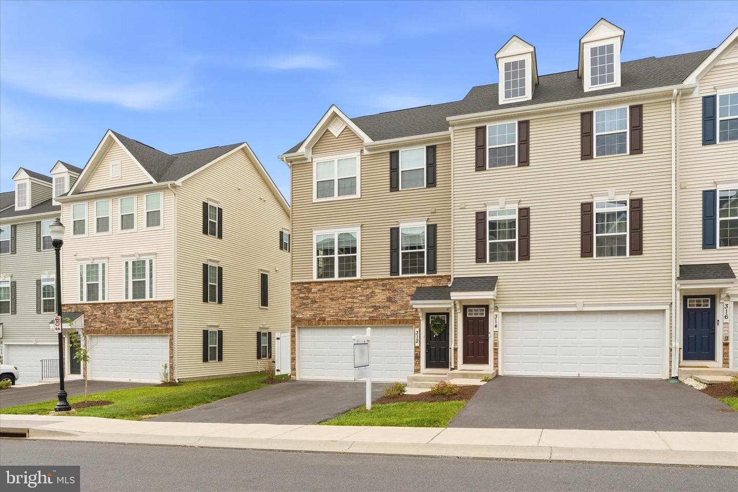 312 Pemberton Park Lane photo 44