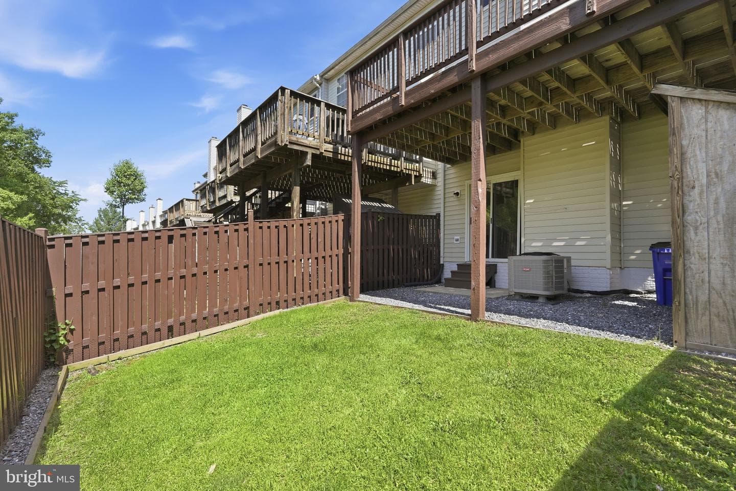 6203 Cliffside Terrace photo 38