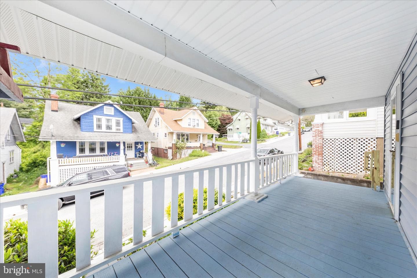 216 N Delaware Avenue N photo 40