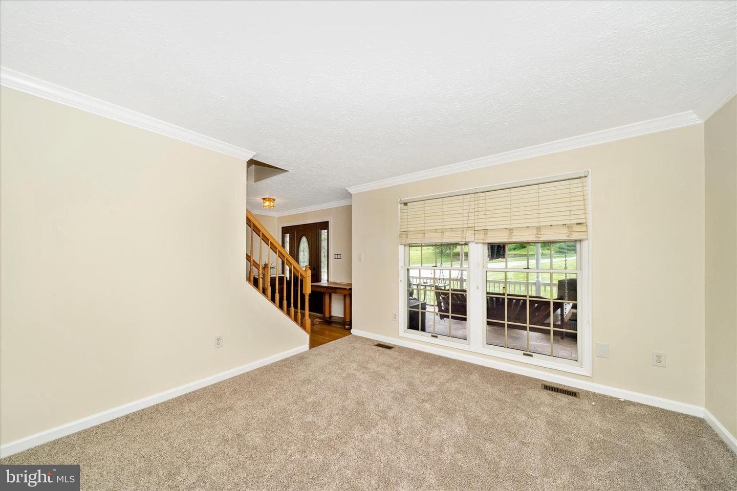 9534 Liberty Road photo 10