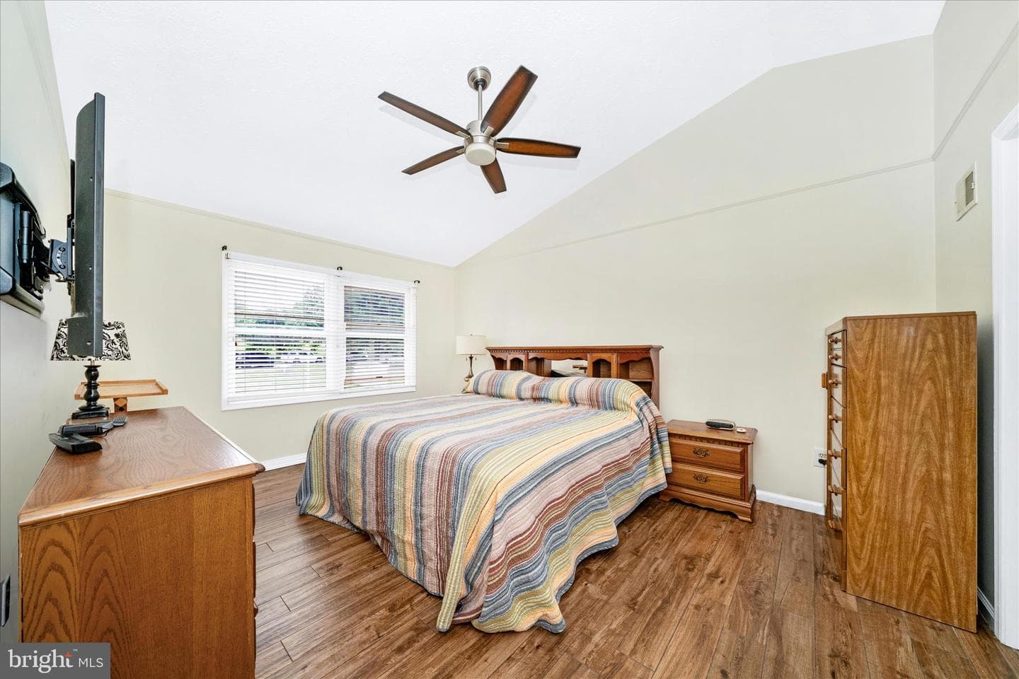 9534 Liberty Road photo 28