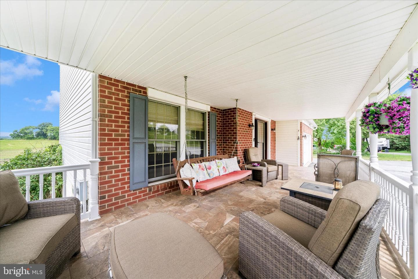 9534 Liberty Road photo 8