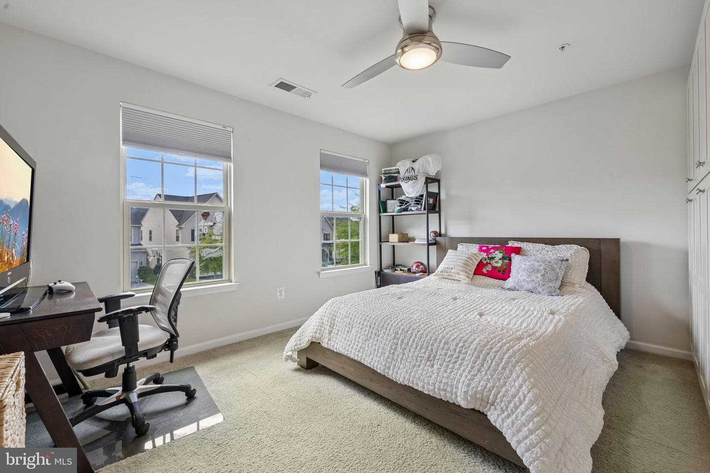 10064 Hutzell Street photo 35