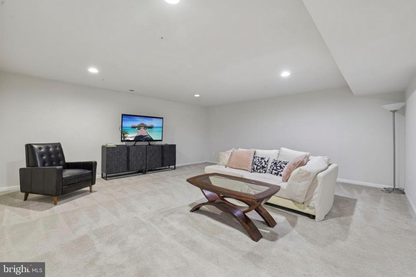 10064 Hutzell Street photo 41
